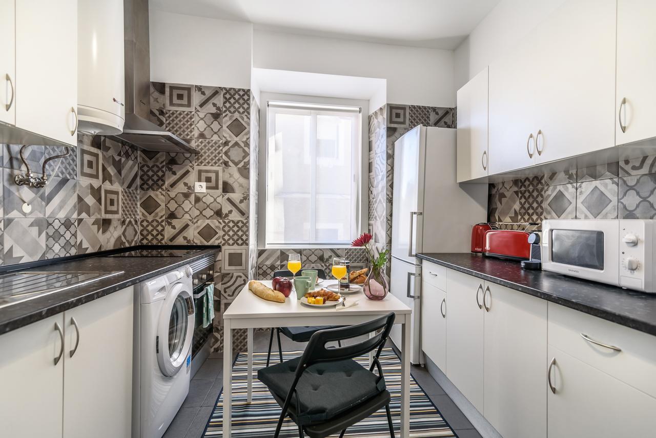 Cozy Flat At Alcantara Apartman Lisboa Kültér fotó